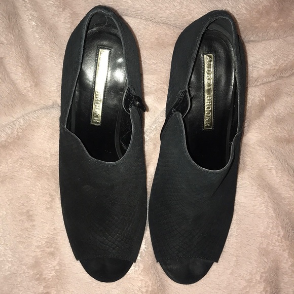 Booties - Picture 1 of 3